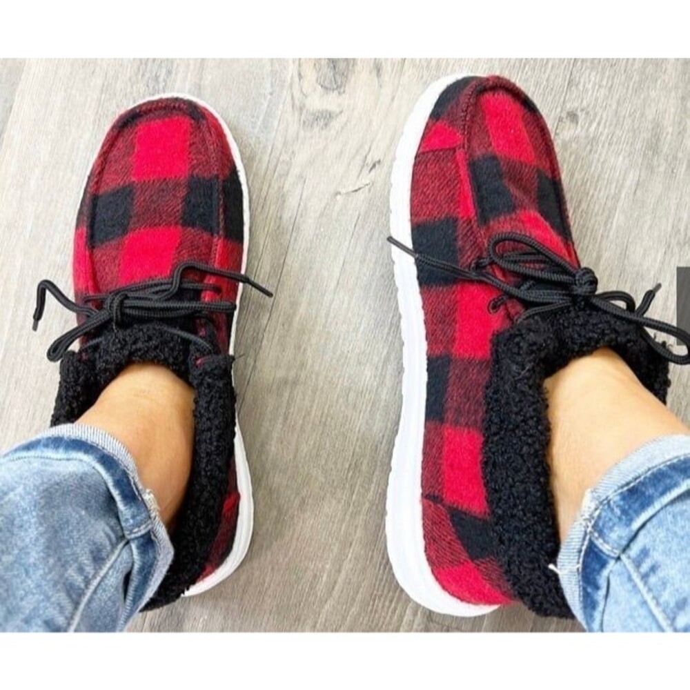 Buffalo plaid sneakers Sherpa cuffed sneakers shoes 6 1/2  midtop womens 6.5 NEW